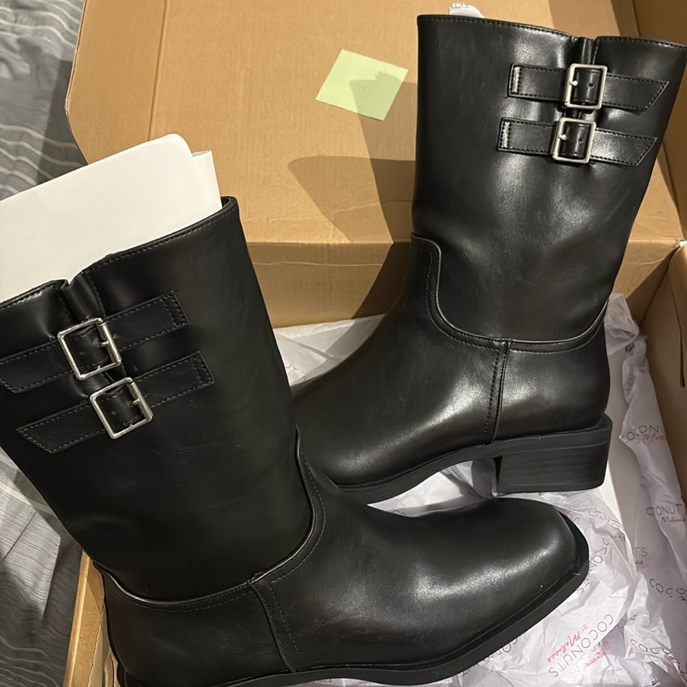 Coconuts by Matisse footwear boots